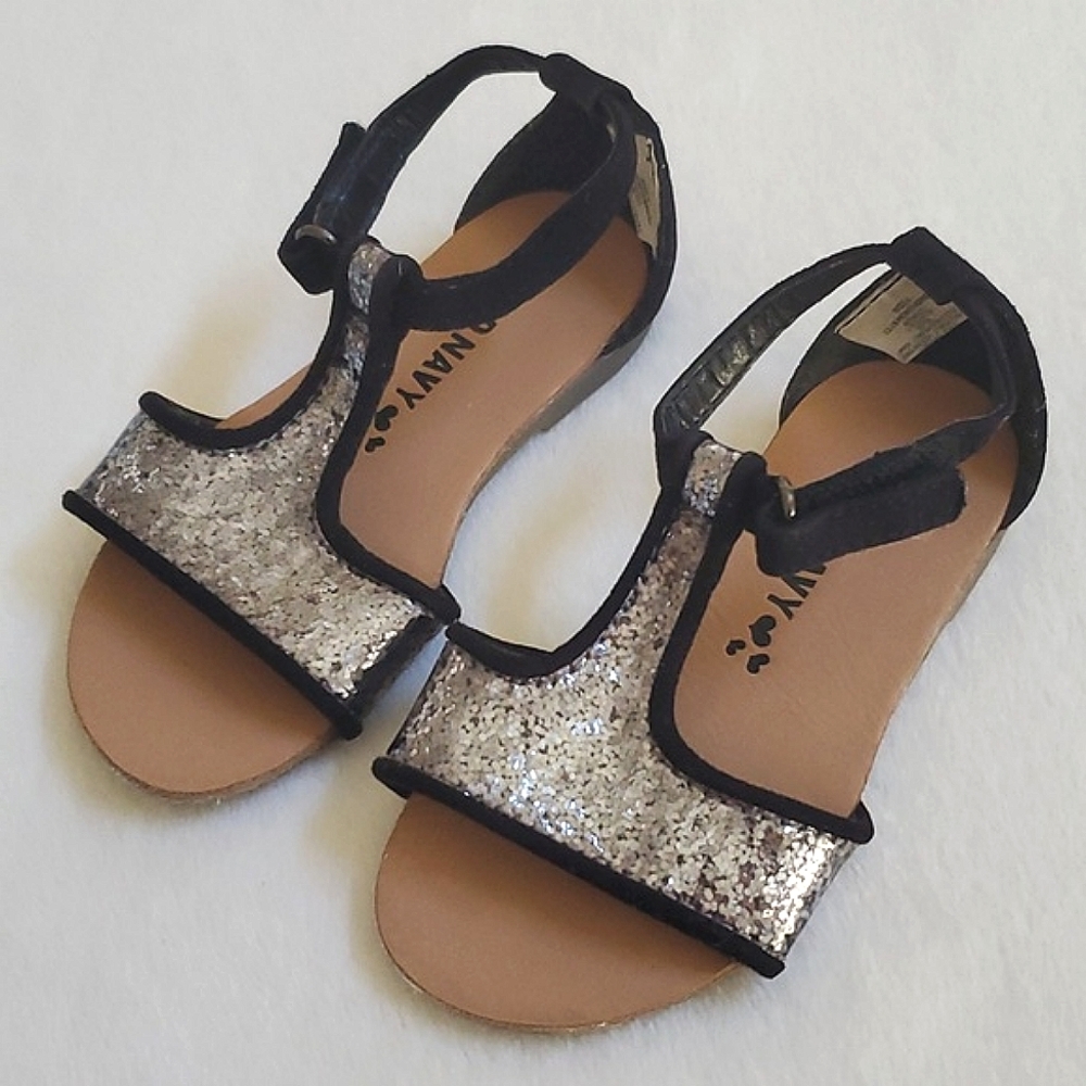 Old Navy Black & SIlver Glitter Sandals Baby Girl Size 6 Shoes